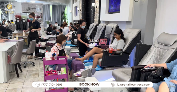 Luxury Nail Lounge Chamblee Brookhaven nail photo 4